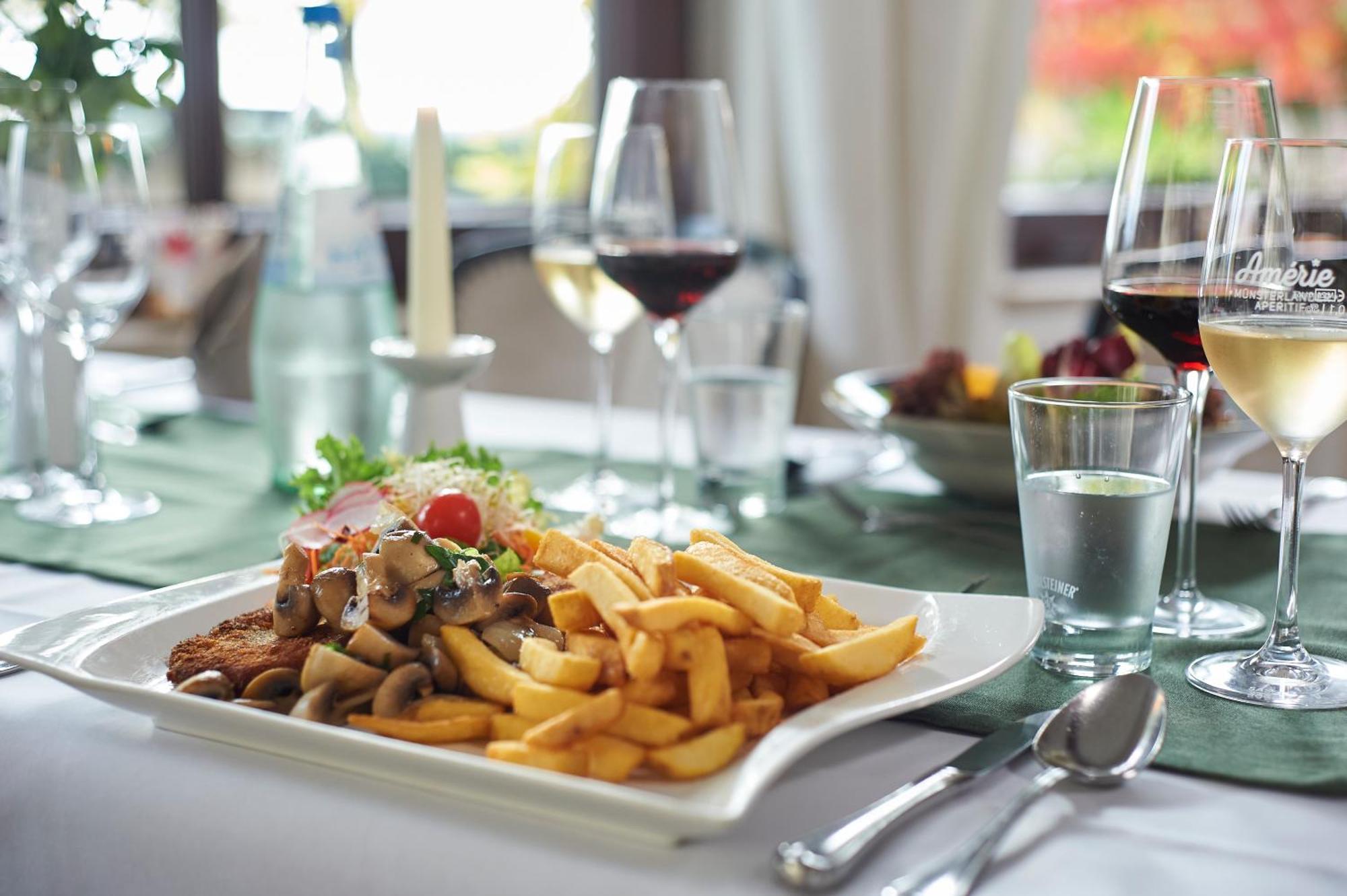 Hotel Restaurant Waldschloesschen Lienen Extérieur photo